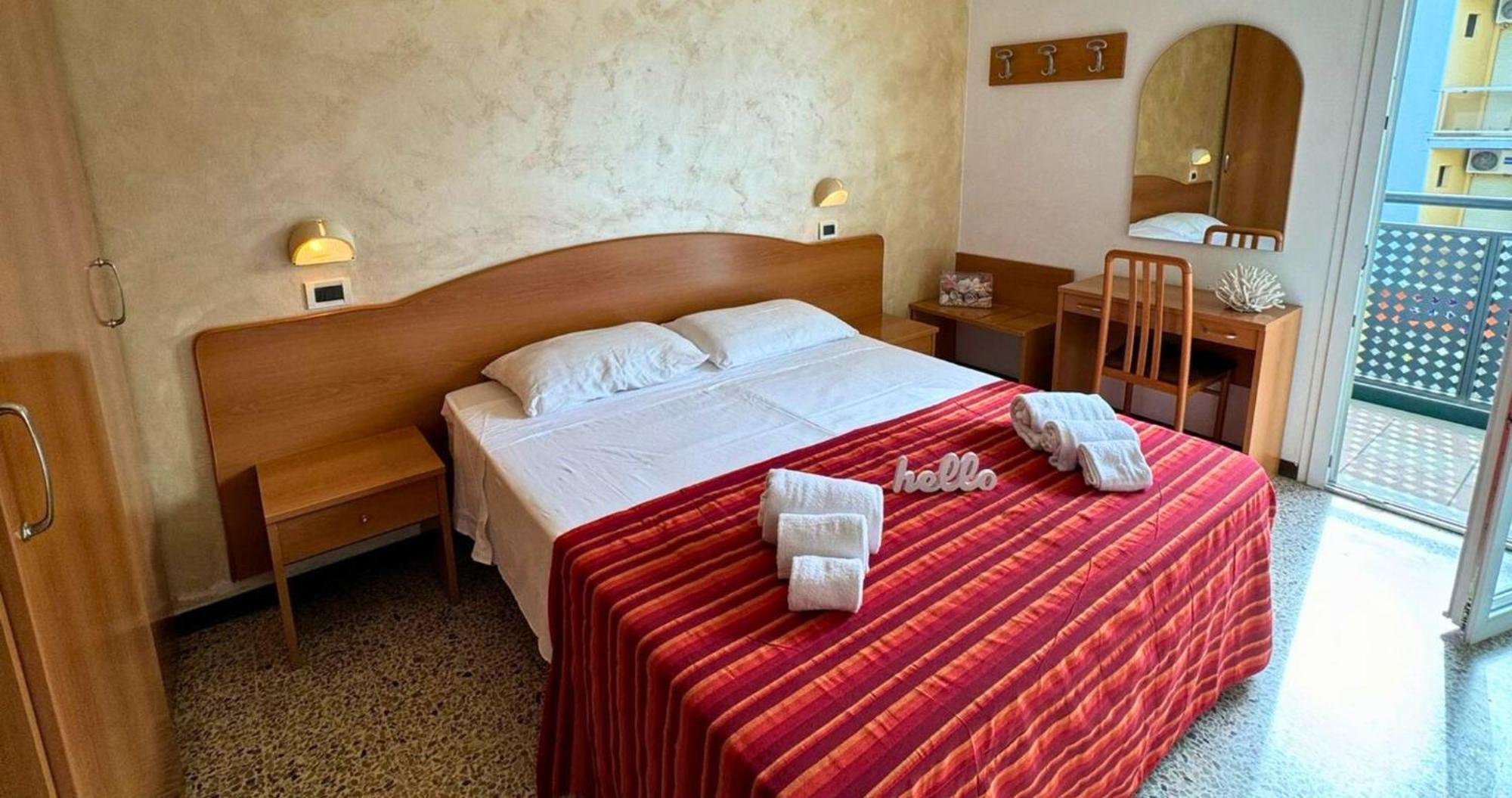 Hotel Caruso Rimini Exterior foto